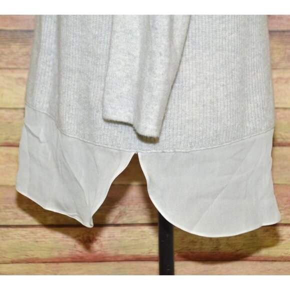 Neiman Marcus Cashmere Collection Neutral Beige Sweater Size L V-Neck Silk Hem - Picture 5 of 9